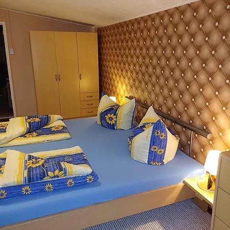 Two-bedroom In 우케리츠