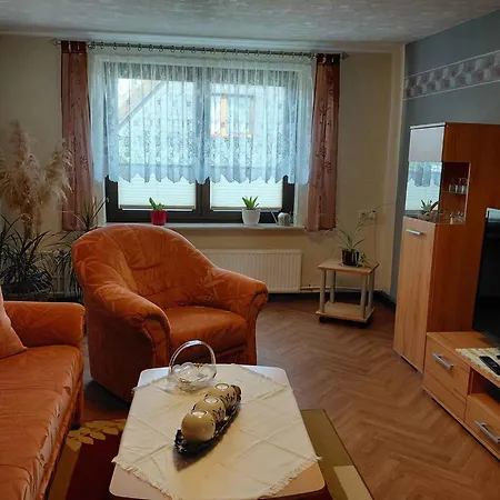 Two-bedroom In Apartment Uckeritz