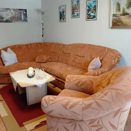 Two-bedroom In Uckeritz